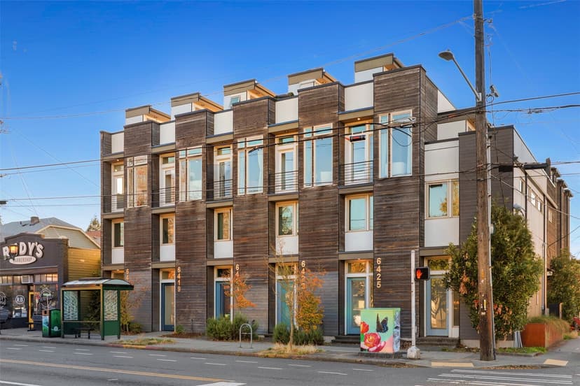 Property photo for 6419 Phinney Avenue N, Seattle