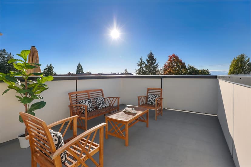 Property photo for 6419 Phinney Avenue N, Seattle photo 20