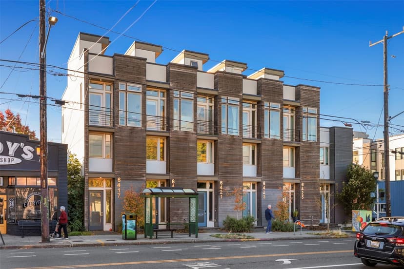 Property photo for 6419 Phinney Avenue N, Seattle photo 28