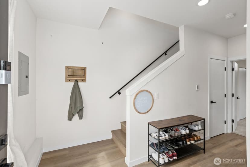 Property photo for 9326 Renton Avenue S #G, Seattle photo 3