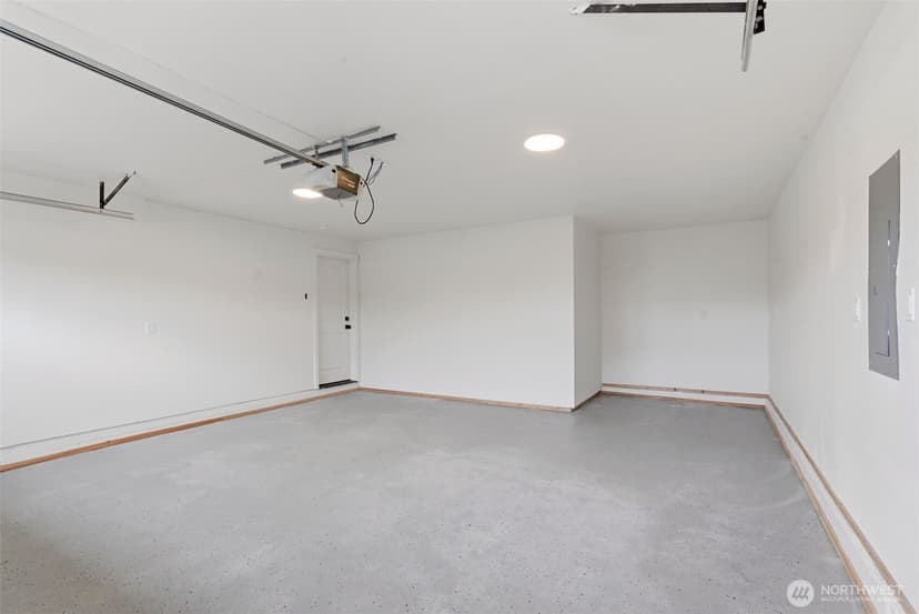Property photo for 32727 19th Place SW, Federal Way photo 21