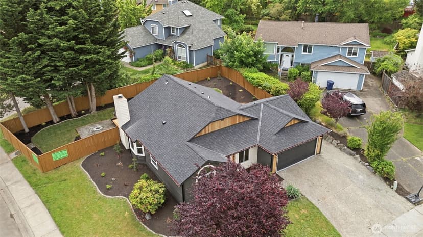 Property photo for 32727 19th Place SW, Federal Way photo 25