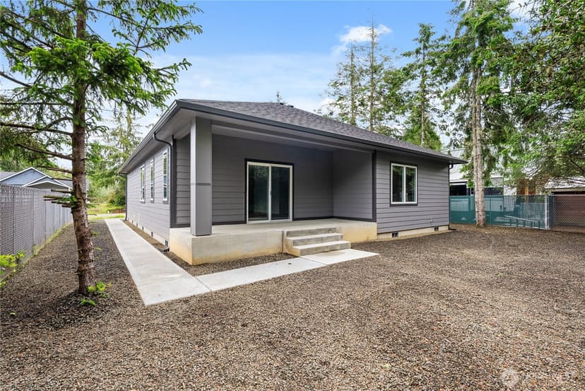 Property photo for 811 Vagabond Avenue, Ocean Shores photo 25