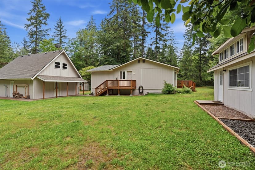 Property photo for 4236 Locker Road SE, Port Orchard photo 2