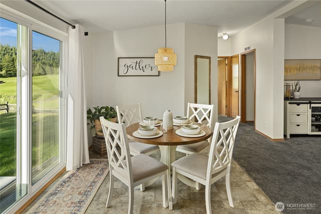 Property photo for 21 Saint Andrews Drive, Cle Elum photo 5