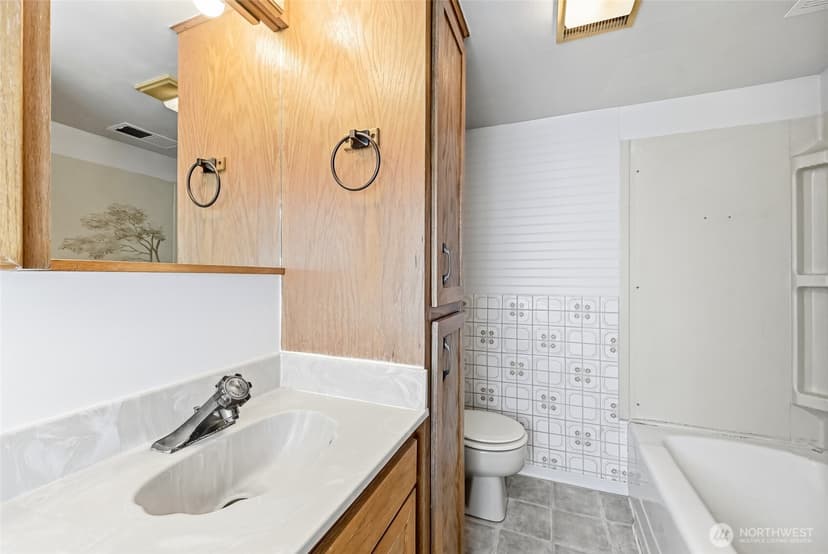 Property photo for 1805 80th Street E, Tacoma photo 23