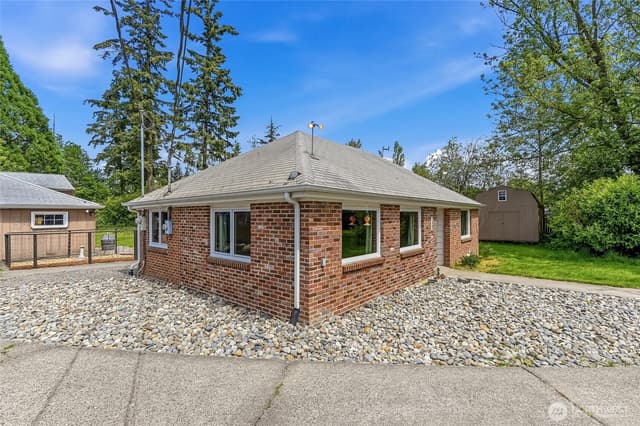 Property photo for 1805 80th Street E, Tacoma photo 3