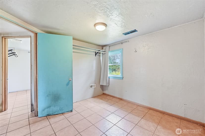 Property photo for 1805 80th Street E, Tacoma photo 22