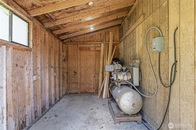 Property photo for 1805 80th Street E, Tacoma photo 31