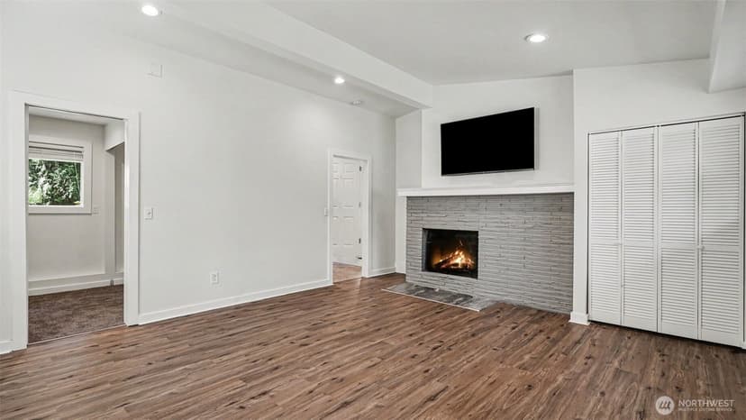 Property photo for 5318 193rd Place SW, Lynnwood photo 6