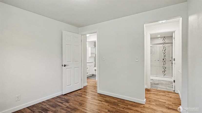 Property photo for 5318 193rd Place SW, Lynnwood photo 18