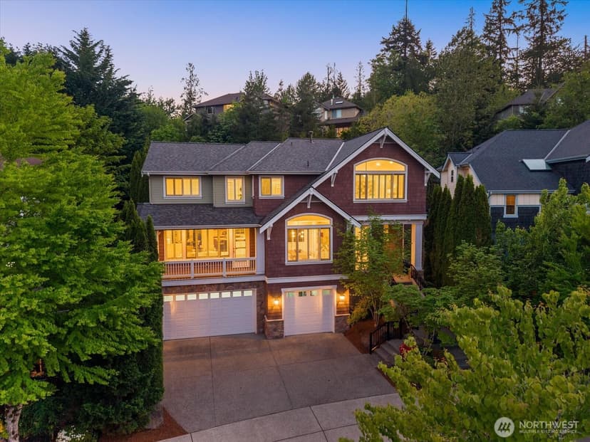 Property photo for 423 Sky Country Way NW, Issaquah photo 2