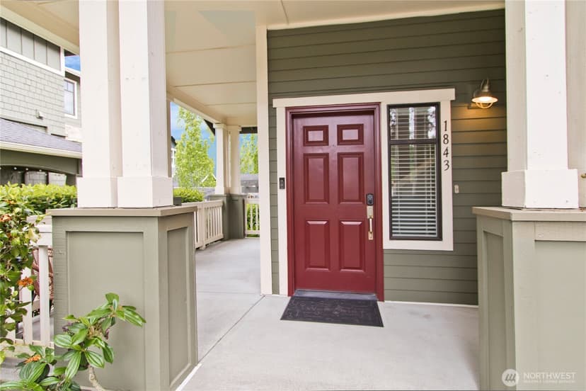 Property photo for 1843 NE Kenyon Court, Issaquah photo 2