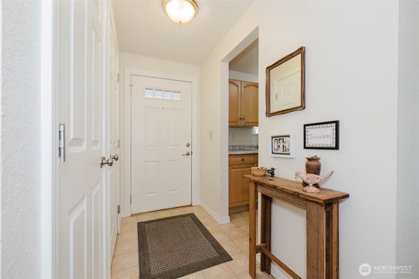 Property photo for 2864 SE Flaiz Court, Port Orchard photo 5