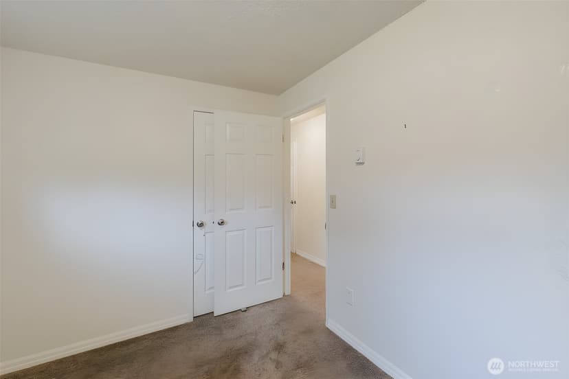 Property photo for 2864 SE Flaiz Court, Port Orchard photo 17