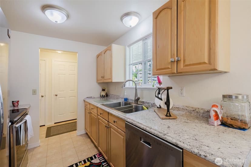 Property photo for 2864 SE Flaiz Court, Port Orchard photo 15