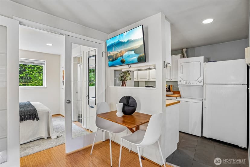 Property photo for 3624 Whitman Avenue N #1, Seattle photo 9