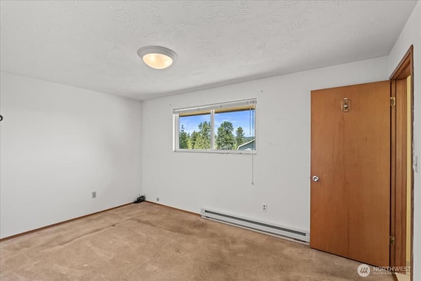 Property photo for 13405 Old Snohomish Monroe Road, Snohomish photo 10