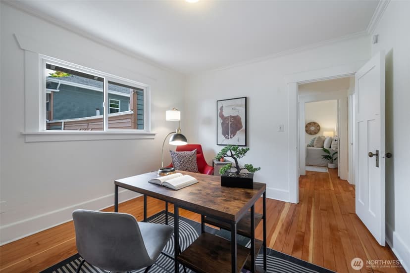 Property photo for 906 19th Avenue, Seattle photo 22