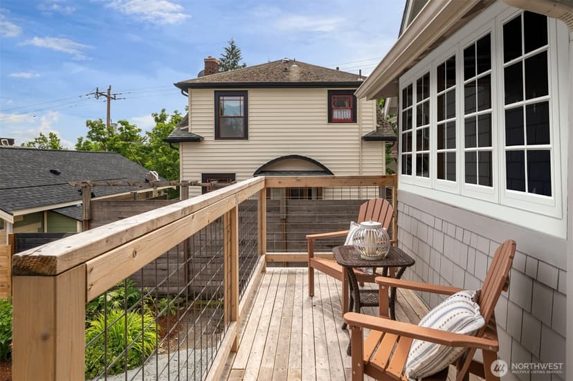 Property photo for 906 19th Avenue, Seattle photo 35