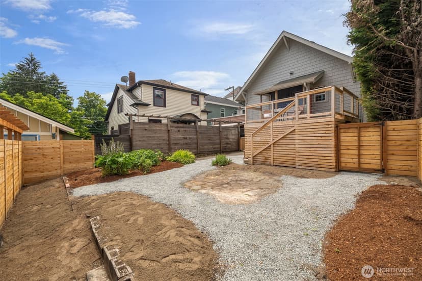 Property photo for 906 19th Avenue, Seattle photo 36