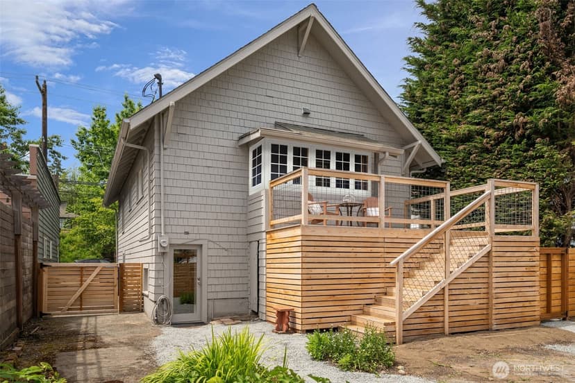 Property photo for 906 19th Avenue, Seattle photo 38
