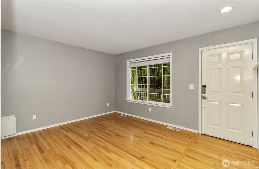 Property photo for 12324 36th Street NE, Lake Stevens photo 9