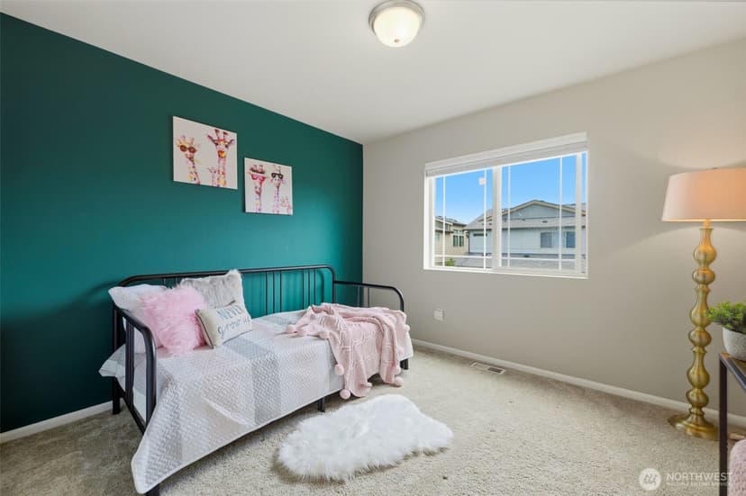 Property photo for 32467 Tolmie Lane, Black Diamond photo 31