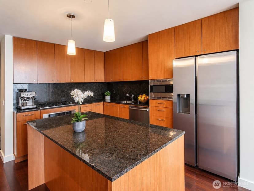 Property photo for 909 5th Avenue #1103, Seattle photo 7