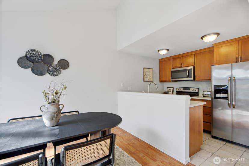 Property photo for 10013 NE 123rd Street #F-C, Kirkland photo 9