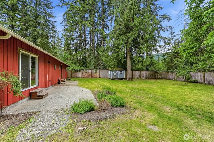 Property photo for 8221 308th Avenue SE, Issaquah photo 10