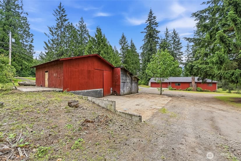 Property photo for 8221 308th Avenue SE, Issaquah photo 3