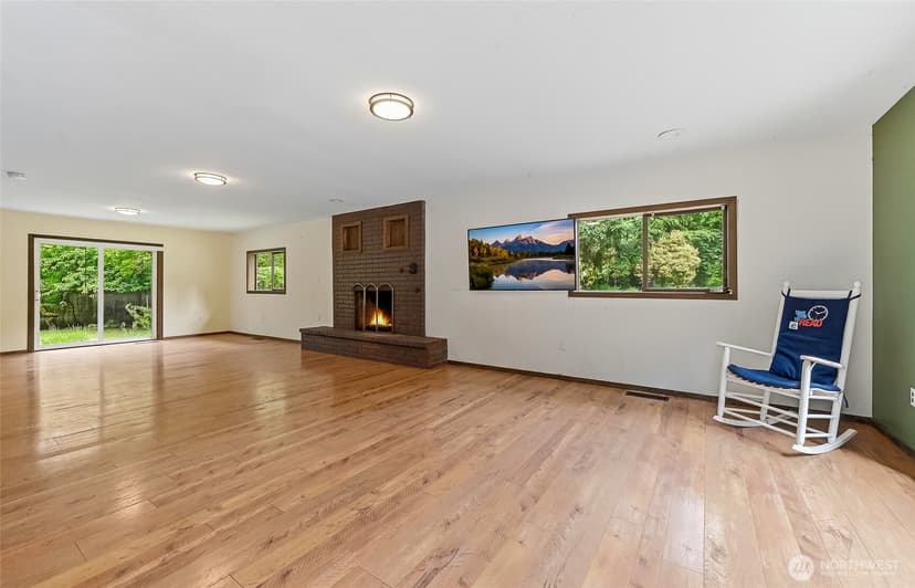 Property photo for 8221 308th Avenue SE, Issaquah photo 15