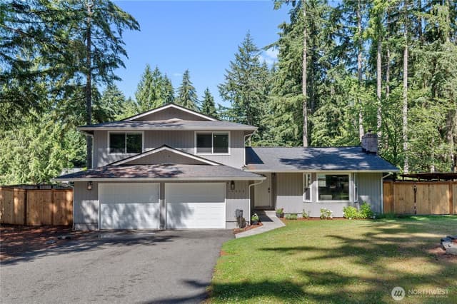 Property photo for 14008 55th Avenue NW, Gig Harbor photo 2