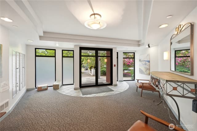 Property photo for 232 Belmont Avenue E #202, Seattle photo 4