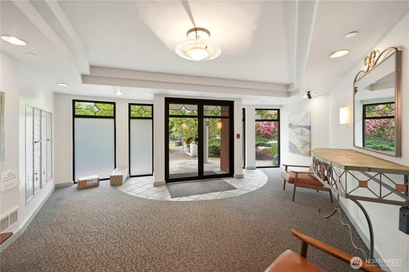 Property photo for 232 Belmont Avenue E #202, Seattle photo 4