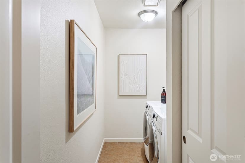 Property photo for 2760 76th Avenue SE #407, Mercer Island photo 15