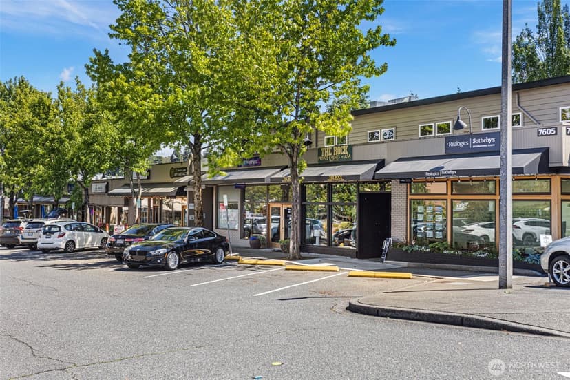 Property photo for 2760 76th Avenue SE #407, Mercer Island photo 28