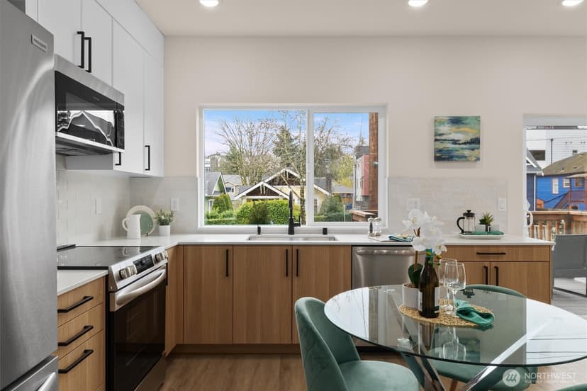 Property photo for 1409 Martin Luther King Jr Way, Seattle photo 16