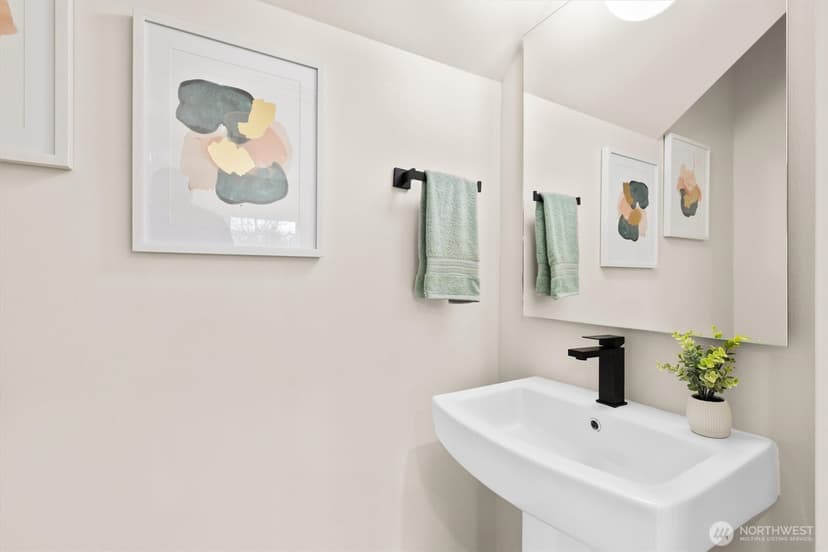 Property photo for 1409 Martin Luther King Jr Way, Seattle photo 19