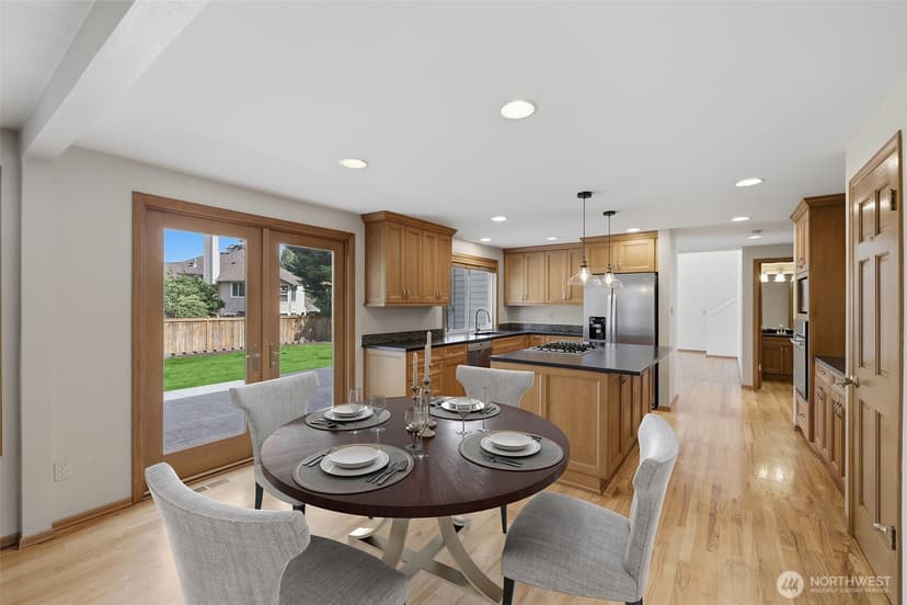 Property photo for 26032 SE 39th Way, Sammamish photo 7