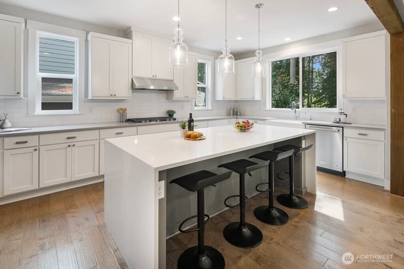 Property photo for 9307 NE 173rd Street, Bothell photo 14