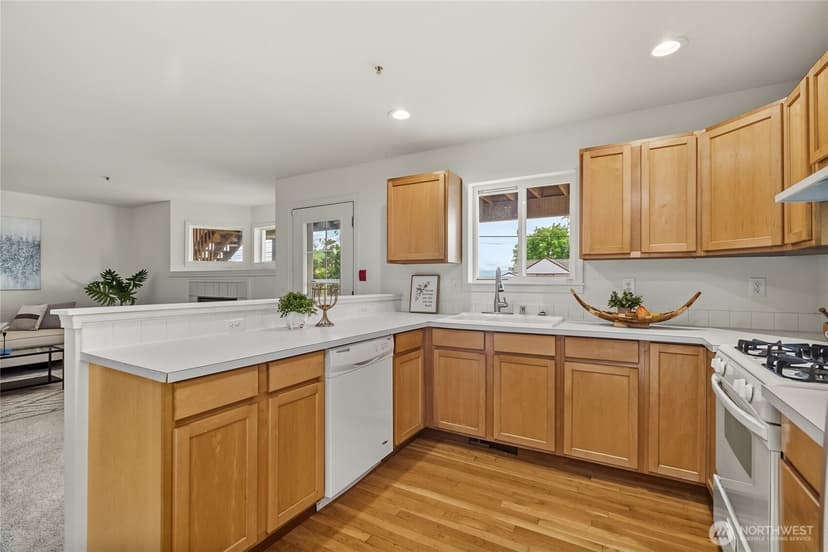 Property photo for 3629 Wetmore Avenue #B, Everett photo 10