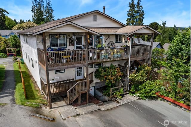 Property photo for 3629 Wetmore Avenue #B, Everett photo 2