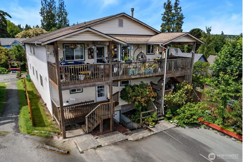Property photo for 3629 Wetmore Avenue #B, Everett photo 2