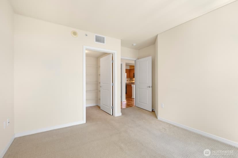 Property photo for 819 Virginia Street #2606, Seattle photo 11