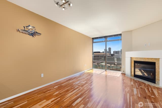 Property photo for 819 Virginia Street #2606, Seattle photo 3