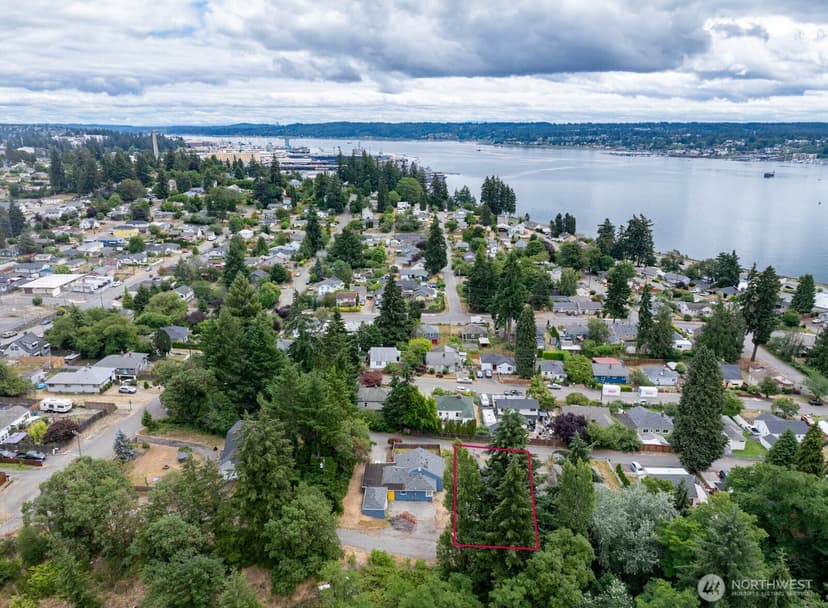 Property photo for 1121 Dill Way W, Bremerton photo 19
