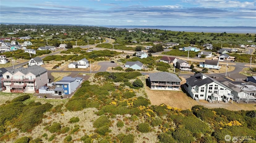 Property photo for 1017 S Sand Dune Ave SW, Ocean Shores photo 8