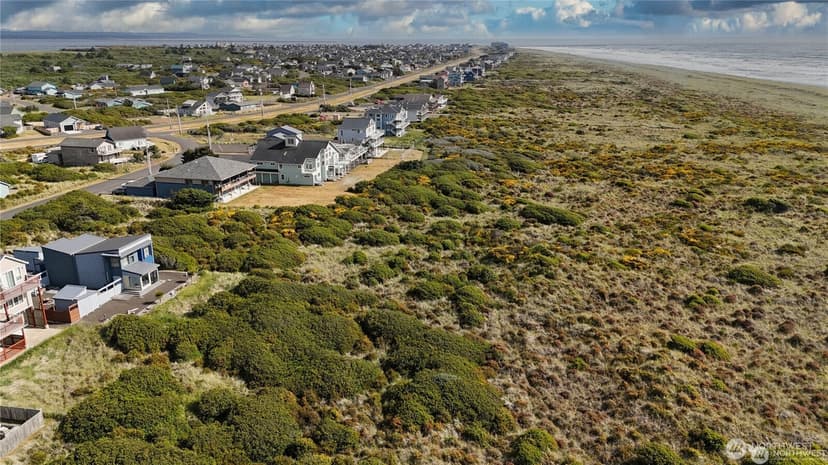 Property photo for 1017 S Sand Dune Ave SW, Ocean Shores photo 6
